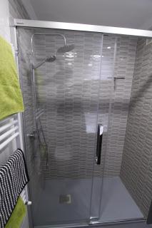 Apartamento con encanto y vistas en playa San Lorenzo - 4