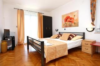 Apartments and rooms with parking space Duce, Omis - 10303 - 3