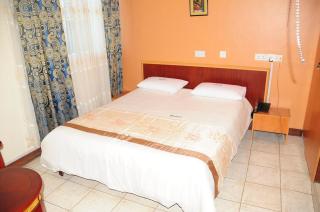 Ivys Hotel - Kampala - 9