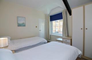 The Coach House Apartment - 3