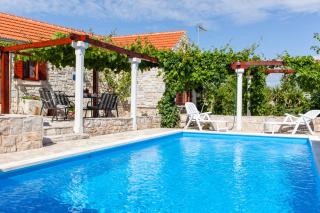 Countryside Family Villa with Private Pool - Donje Selo na Šolti - 5