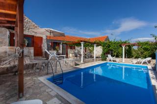 Countryside Family Villa with Private Pool - Donje Selo na Šolti - 3
