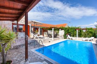 Countryside Family Villa with Private Pool - Donje Selo na Šolti - 7
