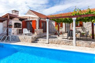 Countryside Family Villa with Private Pool - Donje Selo na Šolti - 6