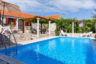 Countryside Family Villa with Private Pool - Donje Selo na Šolti - 8