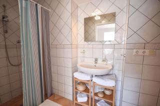 In the second line, modern beachfront holiday home in Costabella, Marbella - Marbella - 2