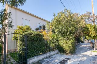 Trendy Minimal Flat in posh Athens - Atene - 4