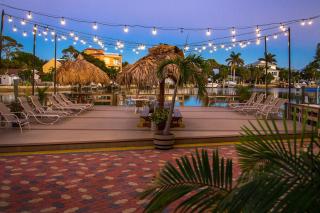 Bay Palms Waterfront Resort - Hotel and Marina - St Pete Beach - 1