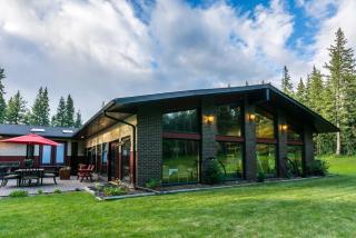 Rustlers Lodge - 9
