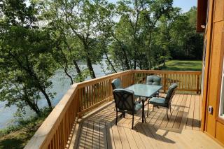 Green Castle cabin on the Shenandoah River - 1