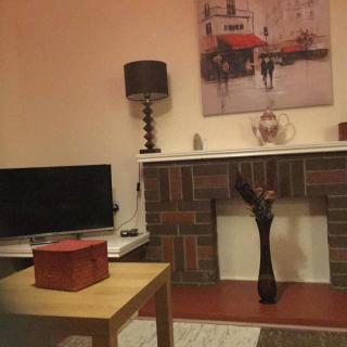 Luxurious 3-Bedroom Home with Garden & Free Parking near Clifton & Blaise - 1
