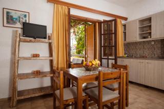 Ilias Apartments - 3