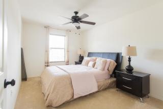 Modern 4 bedroom House with swimming pool - Clearwater - 4
