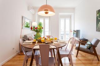2 suites stylish flat at bairro alto-principe real - Lisbona - 8