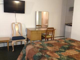 Pleasant Manor Motel - Collingwood - 4