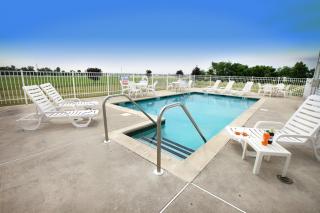 Lancaster Inn & Suites - Manheim - 4
