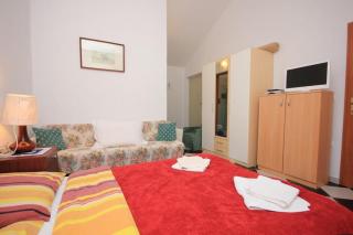 Apartments by the sea Artatore, Losinj - 7935 - 2