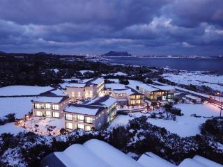 Ocean Square Resort - Seogwipo - 2