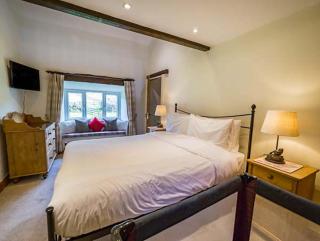 Dale House Farm Cottage - 3