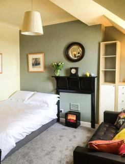 The Feversham - 8
