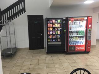 Americas Best Value Inn Apache Junction - 7