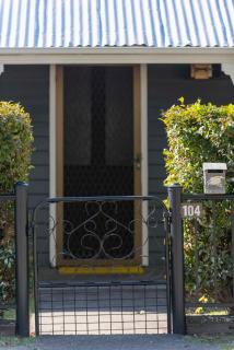 The Grey House - Grafton - 7