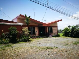 Hospedaje Las Orquídeas - 0