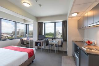 Ramada Encore by Wyndham Palmerston North - 3