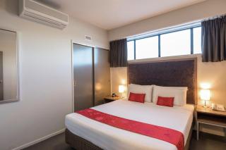 Ramada Encore by Wyndham Palmerston North - 3