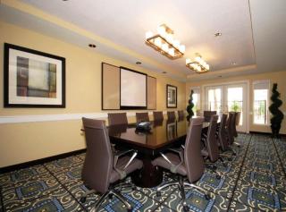 Best Western Plus Marina Gateway Hotel - National City - 9