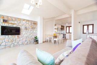 Deluxe Villa Nina - Novi Vinodolski - 0