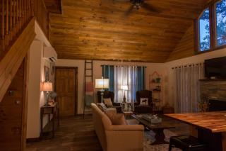 Heaven's Hideaway- perfect getaway near the river! - 5