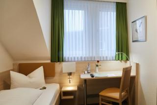 Hotel Zur Traube - Velbert - 2