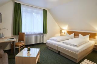 Hotel Zur Traube - Velbert - 9