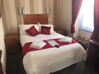 The Globe Inn - 3