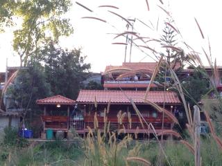 บ้านไม้สายหมอกเขาค้อ โฮมสเตย์ Bann Mai Sai Mhog Khao Kho Homestay - 2