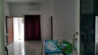 Jo Homestay - Selong Belanak - 2