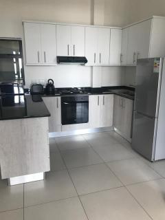 Toti Oasis Holiday Apartments - Amanzimtoti - 3