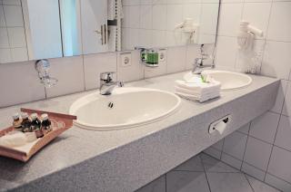 Hotel Krone Überlingen am Ried - Singen - 8