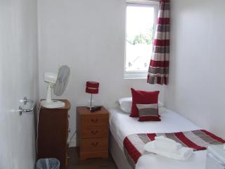 Alexandra Guest House - 9