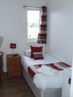 Alexandra Guest House - 8