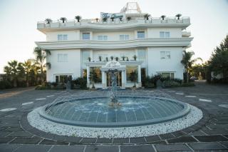 Hotel The Queen - Pastorano - 7