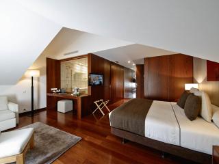 Hotel Carris Porto Ribeira - Porto - 3