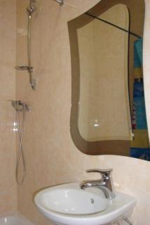 Art Avenue ApartHotel - Lviv - 5