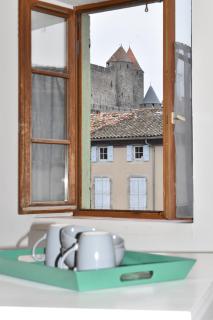 Les Gîtes de Laure - L'Or Vert, Appartement avec Vue sur le Château, Parking Privé, Climatisation, Netflix, à 160 m de la Cité Médiévale - Carcassonne - 3