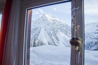 Chamanna Bed & Breakfast - 5