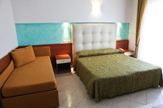 Hotel Gabbiano - Riccione - 0