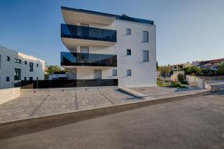 Deluxe new apartments - few steps from the beach - luxury holiday with style - by TRAVELER tourist agency Krk - Krk - 9