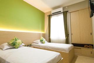 Azzahra Guest House Syariah near Juanda - Sidoarjo - 1