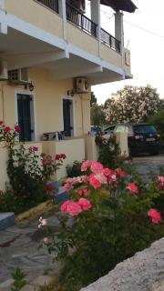 Rose Garden Rooms - 8